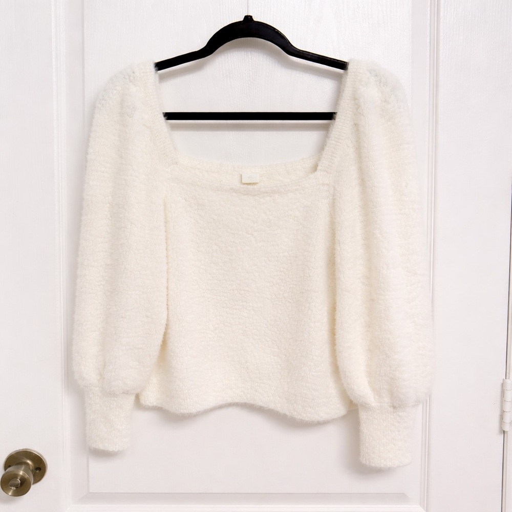 H&M Puff Sleeve Fluffy Sweater Super Soft and Cozy Square Neck